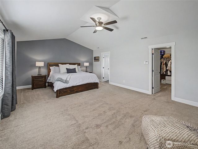 2521 12th Avenue NW, Puyallup, WA 98371