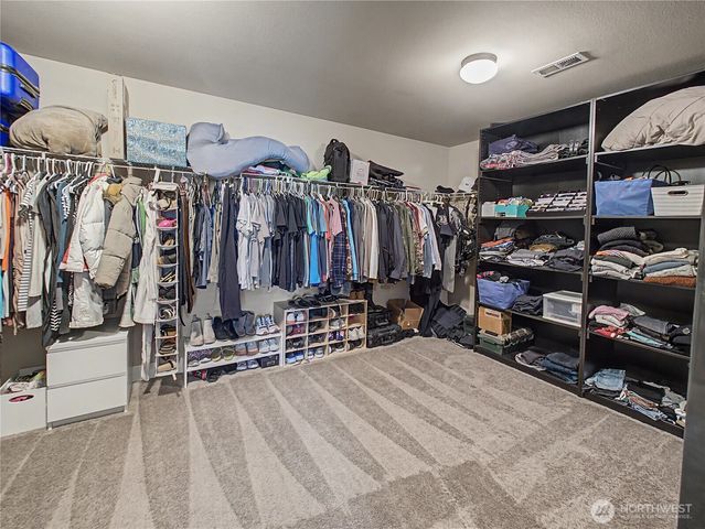 2521 12th Avenue NW, Puyallup, WA 98371