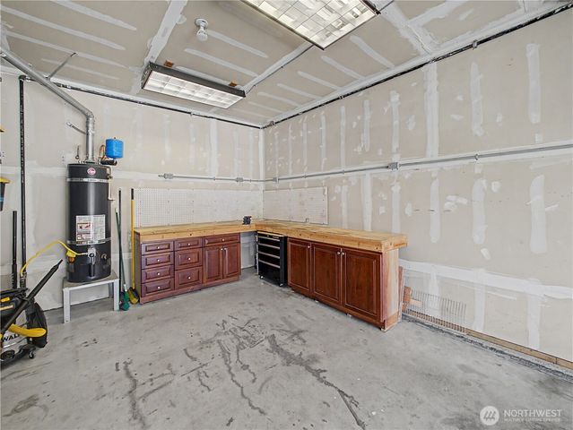 2521 12th Avenue NW, Puyallup, WA 98371