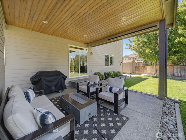 2521 12th Avenue NW, Puyallup, WA 98371