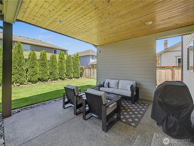 2521 12th Avenue NW, Puyallup, WA 98371
