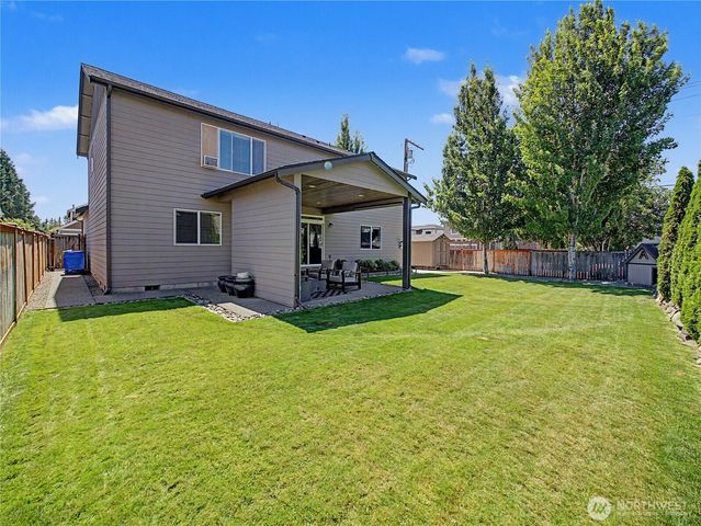 2521 12th Avenue NW, Puyallup, WA 98371