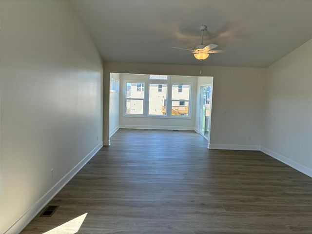 15737 Hawley Drive 33, Grand Haven, MI 49417