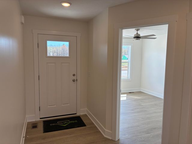 15737 Hawley Drive 33, Grand Haven, MI 49417