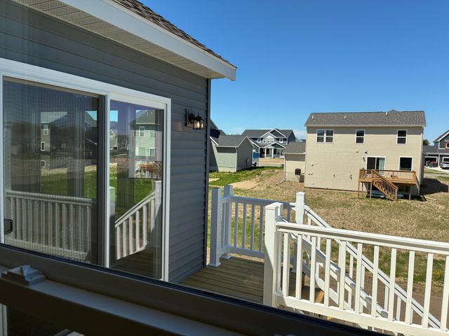 15737 Hawley Drive 33, Grand Haven, MI 49417