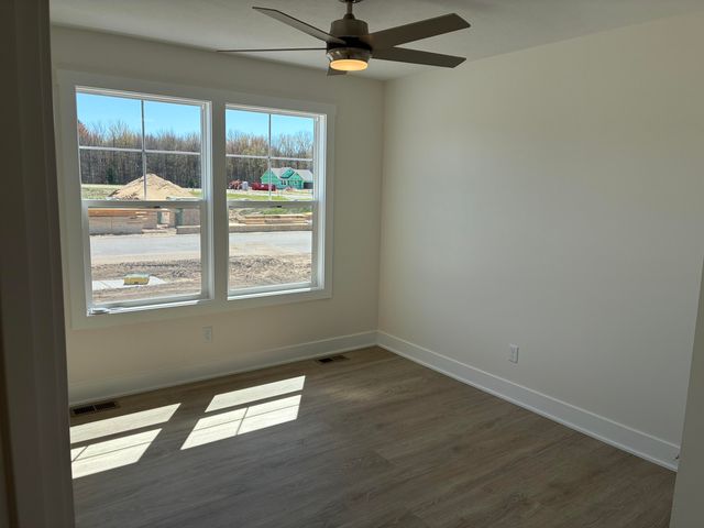 15737 Hawley Drive 33, Grand Haven, MI 49417