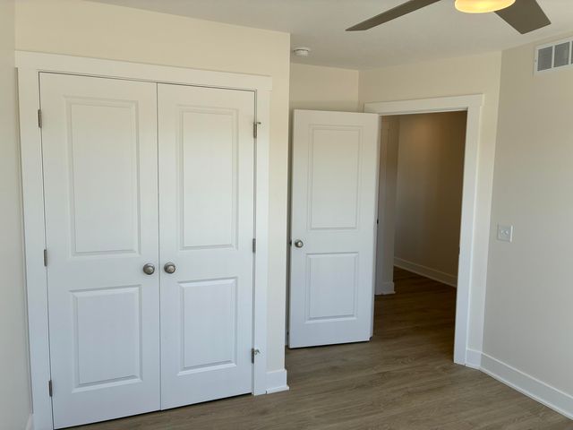 15737 Hawley Drive 33, Grand Haven, MI 49417