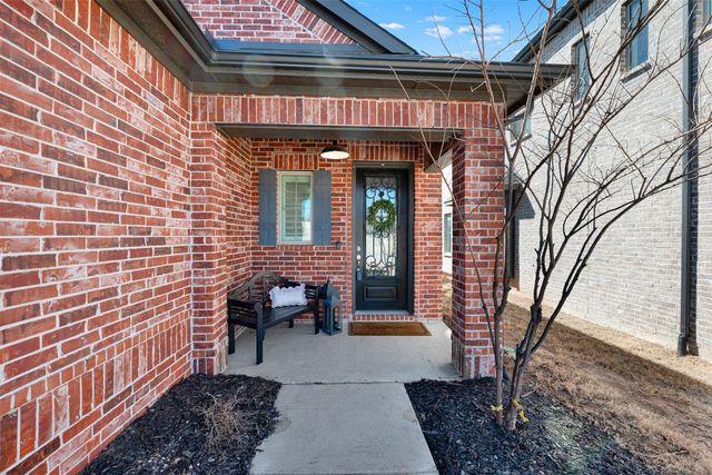 720 Skyview Court, Celina, TX 75009