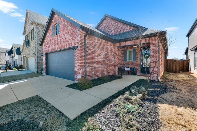 720 Skyview Court, Celina, TX 75009