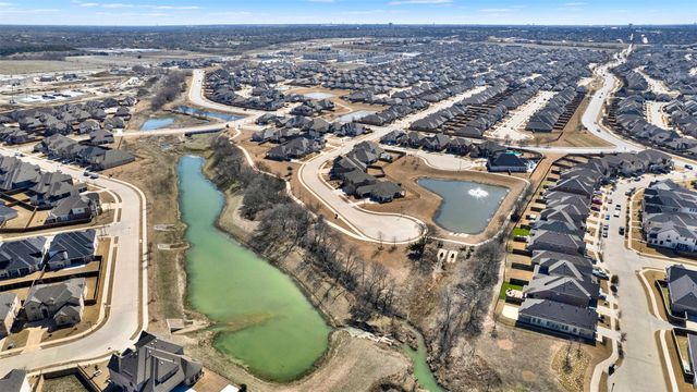 720 Skyview Court, Celina, TX 75009