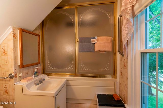 62 Paisley Road, Milton, NY 12020