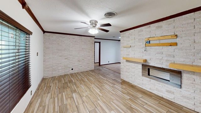 17 Macarthur Drive B, Denison, TX 75020