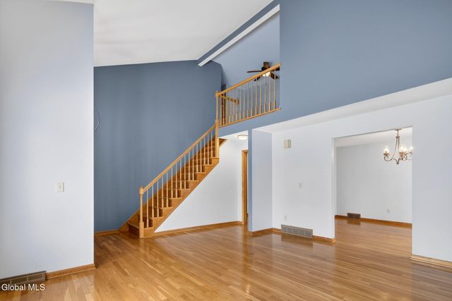 1005 New Scotland Road, Albany, NY 12208