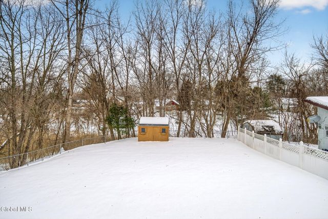 1005 New Scotland Road, Albany, NY 12208