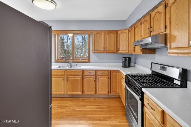 1005 New Scotland Road, Albany, NY 12208