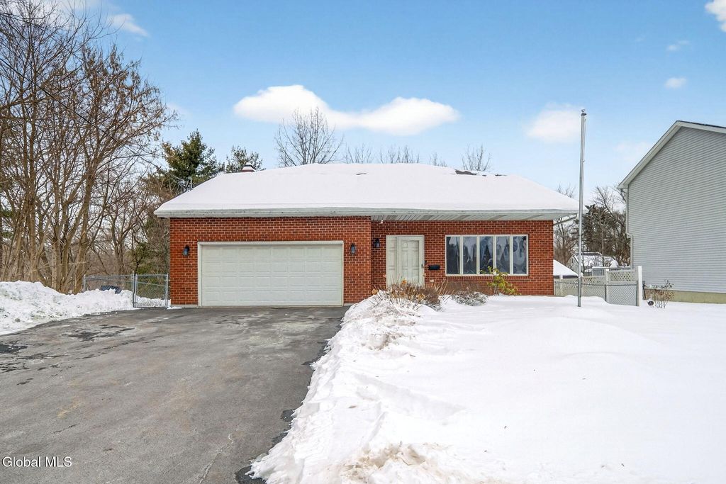 1005 New Scotland Road, Albany, NY 12208