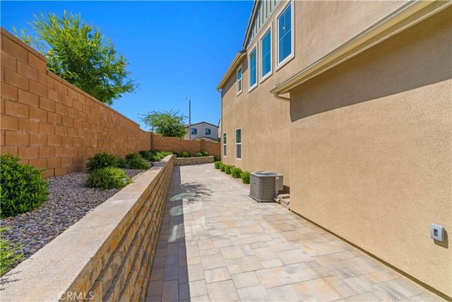 4089 Spring Haven Lane, Corona, CA 92883