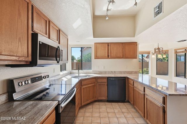 1061 W Antelope Creek Way, Oro Valley, AZ 85737
