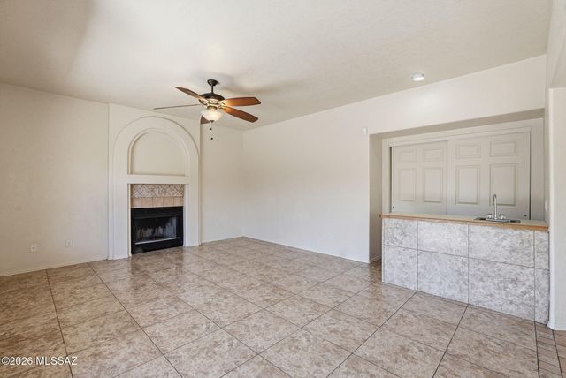 1061 W Antelope Creek Way, Oro Valley, AZ 85737