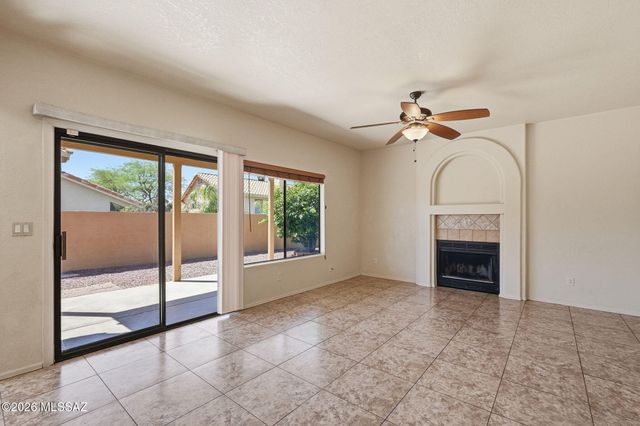 1061 W Antelope Creek Way, Oro Valley, AZ 85737