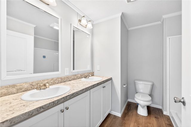 16 Surf Dr, Forward Twp, PA 15020