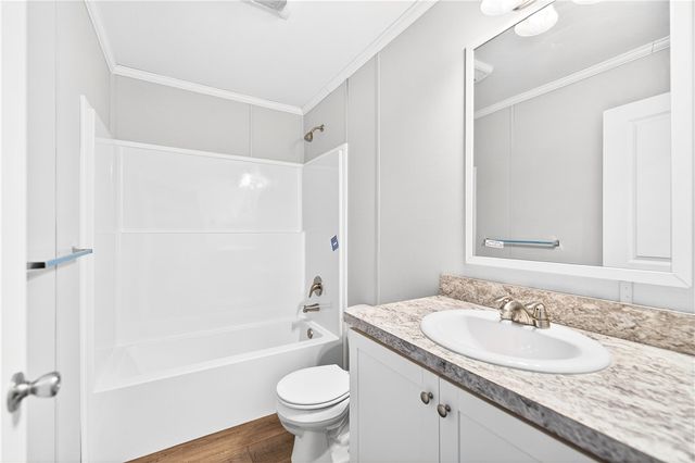 16 Surf Dr, Forward Twp, PA 15020