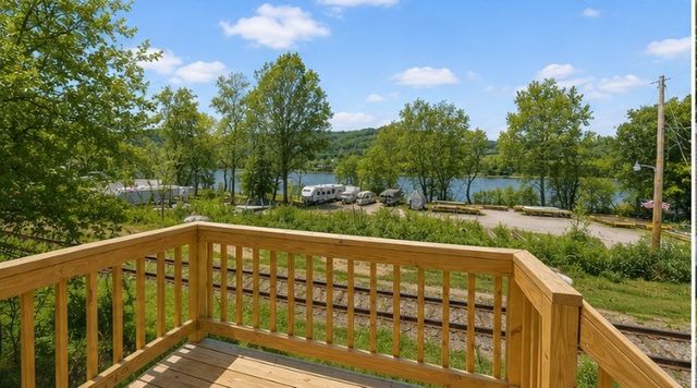 16 Surf Dr, Forward Twp, PA 15020