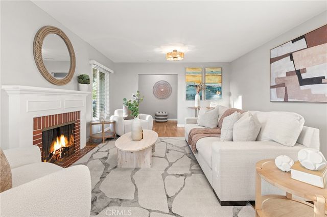 1505 N Rosewood Avenue, Santa Ana, CA 92706