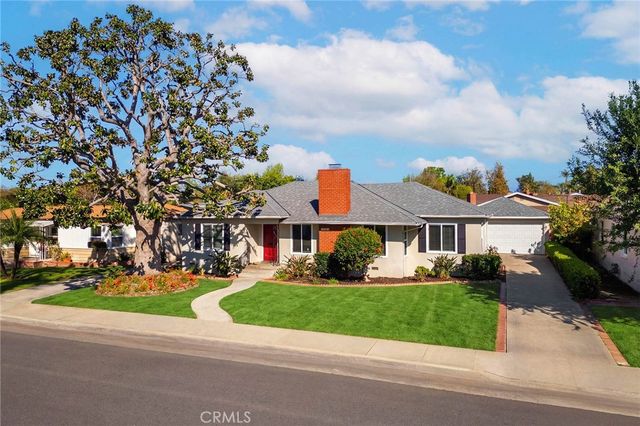 1505 N Rosewood Avenue, Santa Ana, CA 92706