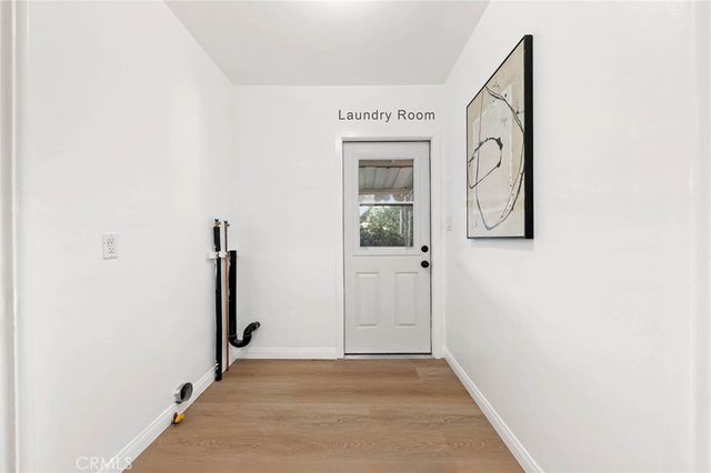 1505 N Rosewood Avenue, Santa Ana, CA 92706