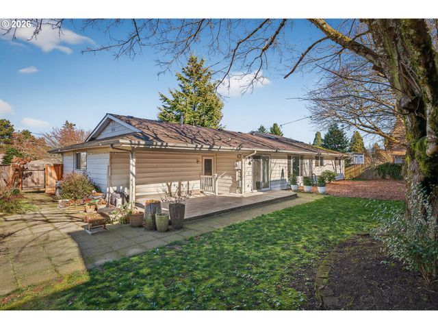 5214 Ne JESSUP St, Portland, OR 97218