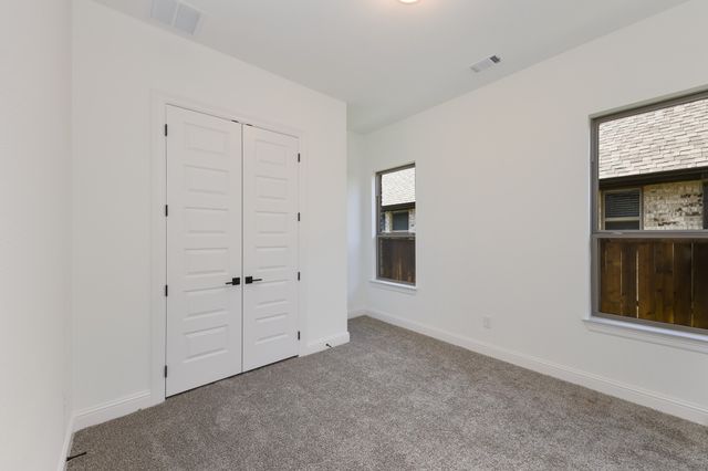 6852 Turner Falls Circle, Flower Mound, TX 76226