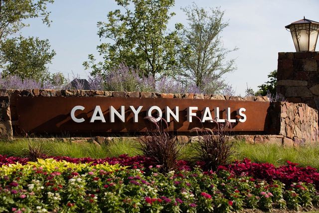 6852 Turner Falls Circle, Flower Mound, TX 76226