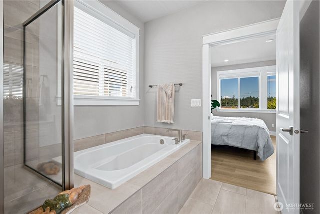 2835 Arrowroot Loop SE, Olympia, WA 98513