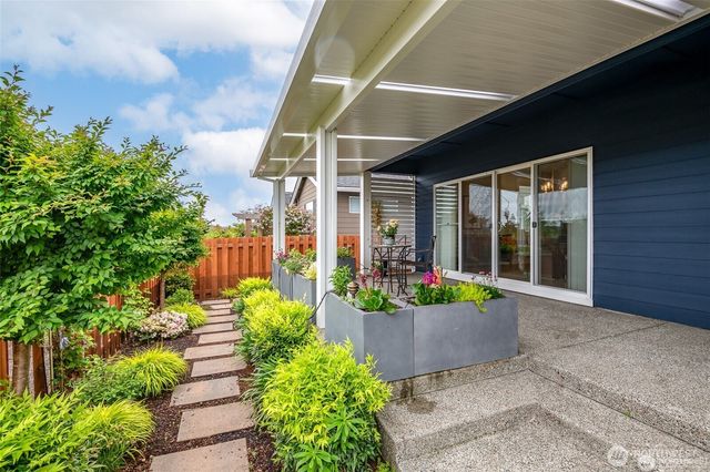 2835 Arrowroot Loop SE, Olympia, WA 98513