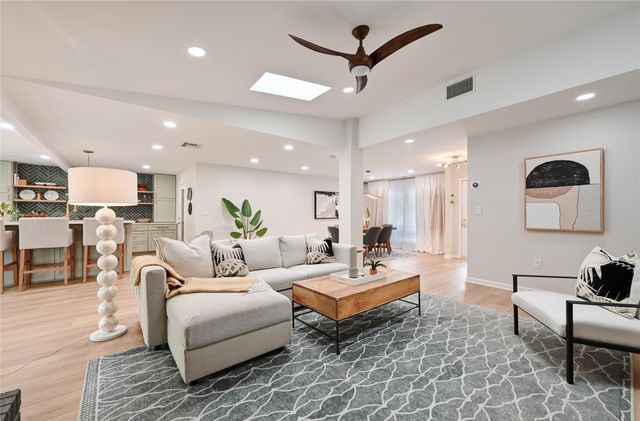 2607 Coatbridge DR, Austin, TX 78745
