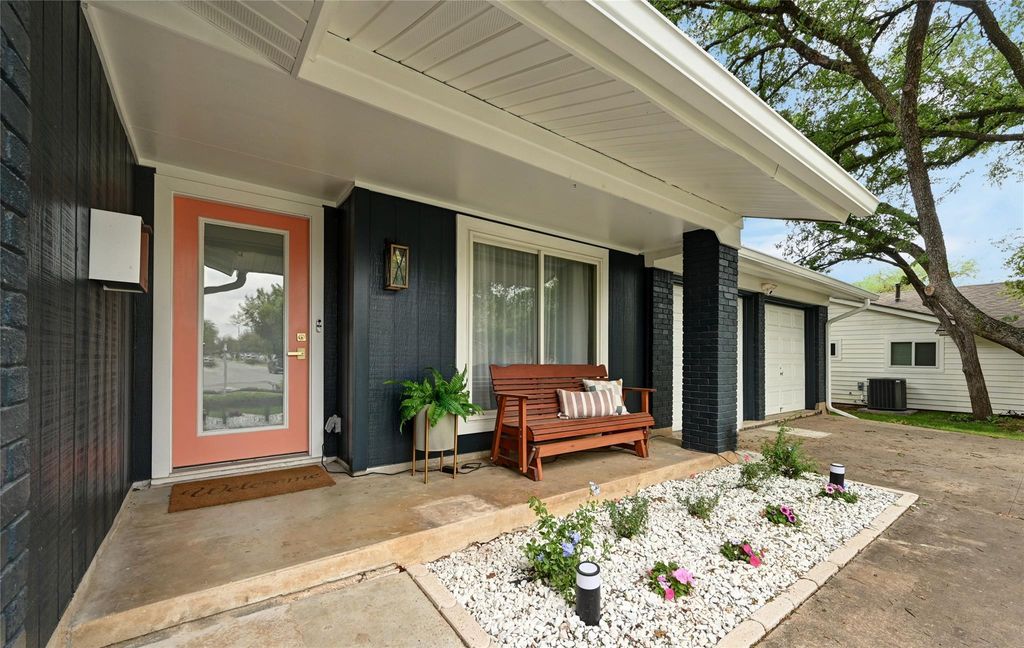 2607 Coatbridge DR, Austin, TX 78745