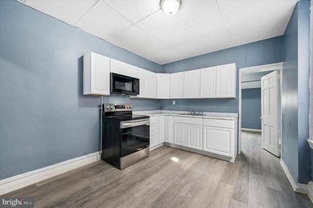 1110 MORTON AVE, Chester, PA 19013