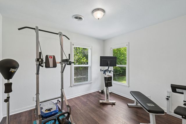 517 Norwood Drive, Hurst, TX 76053