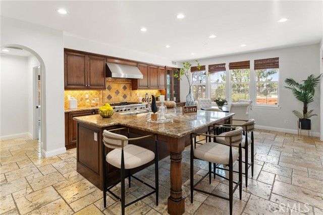 15 Basilica Place, Ladera Ranch, CA 92694