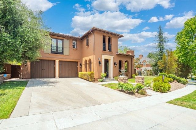 15 Basilica Place, Ladera Ranch, CA 92694