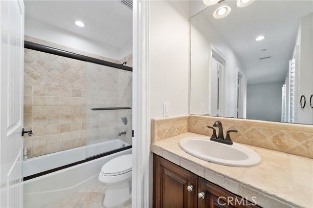 15 Basilica Place, Ladera Ranch, CA 92694