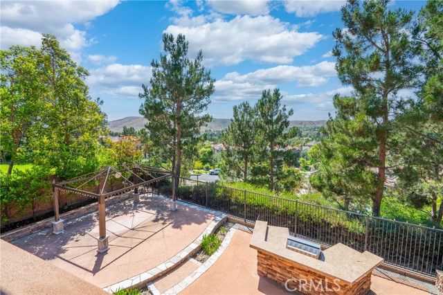 15 Basilica Place, Ladera Ranch, CA 92694