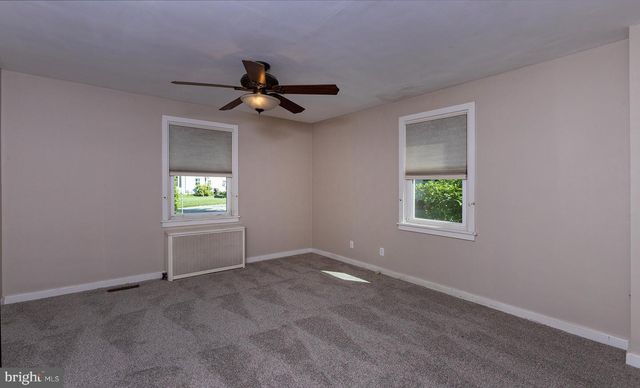 171 S HANOVER ST, Hummelstown, PA 17036