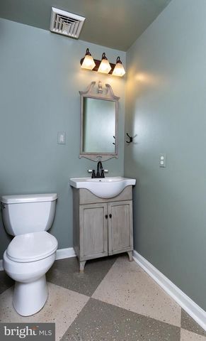 171 S HANOVER ST, Hummelstown, PA 17036