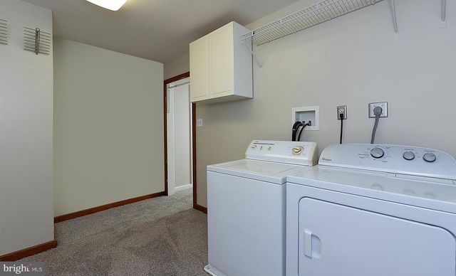 171 S HANOVER ST, Hummelstown, PA 17036