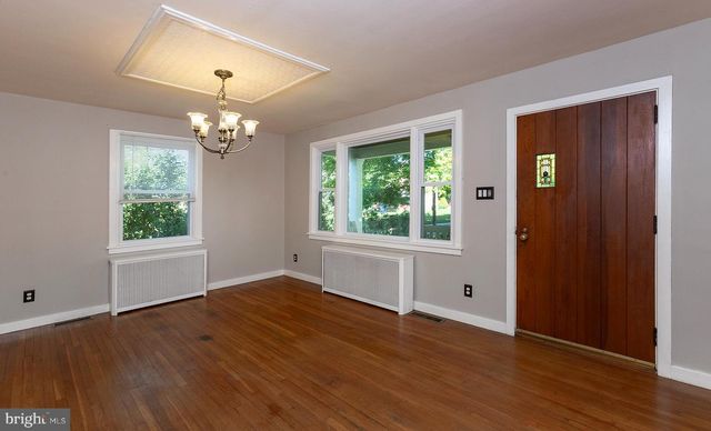 171 S HANOVER ST, Hummelstown, PA 17036