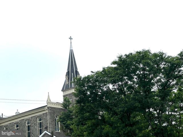8511 FREDERICK RD, Ellicott City, MD 21043