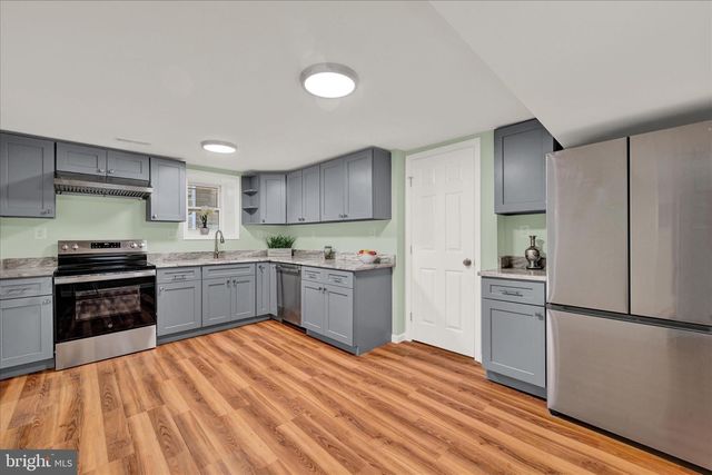 8511 FREDERICK RD, Ellicott City, MD 21043