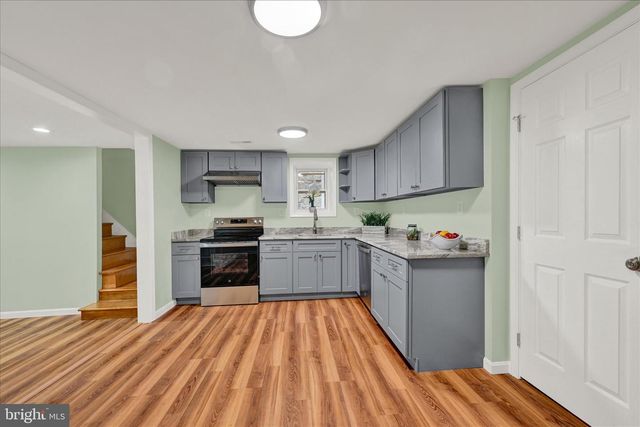 8511 FREDERICK RD, Ellicott City, MD 21043